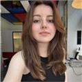 Ana dili Türkçe olan eğitmen. Her seviyeye uygun, konuşma odaklı ve kişiselleştirilmiş online Türkçe dersleri sunuyorum.