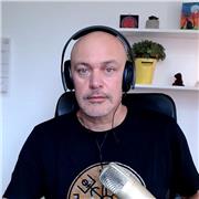 Profesor de inglés ofrece clases de conversación