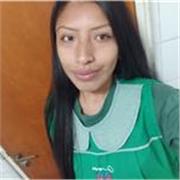 Profesora de nivel inicial imparte clases a niños de todas las edades
