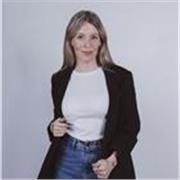 Profesora de español ayudante de materias