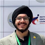 Pharmacology tutor offering online medicine lessons in London.