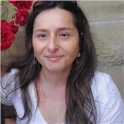 Lehrerin fèr Neugriechisch bietet online Unterrichten für alle Niveaus an