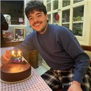 Laureando in ingegneria offre aiuto per compiti, soprattutto matematica e fisica. Con certificazioni linguistiche ing/spa/Fra