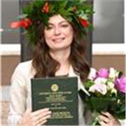 Laureata magistrale in Scienze politiche indirizzo Relazioni internazionali offre ripetizioni di diritto internazionale e di diritto dell'Unione europea