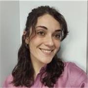 Graduada en Farmacia, con el Master de Profesorado 