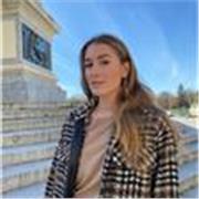 Estudiante 3º ADE+Analytics en ICADE. Me gusta mucho explicar las matemáticas para hacer que la gente las entienda, no todo es memorizar! Puedo ser profesora de apoyo para revisar las asignaturas en general. Preferiblemente ayuda general a estudiantes de 