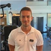 Diplômé et sportif passionné, mes coachings sportifs pour tous niveaux vous amèneront vers vos objectifs