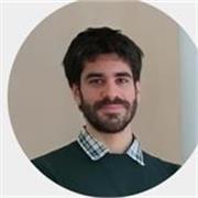 Profesor asistente universitario con experiencia en clases de música, inglés, Sociedad Y Estado, y Derecho Político. PhD UPF