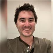 Soy interactivo y dinámico. Enfoco en conversación y bajar la timidez de hablar en inglés. Doy clases a todas edades y niveles 
