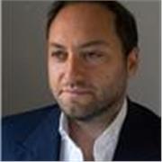 Tenore in carriera con esperienza nell'insegnamento
impartisco lezioni di canto