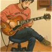 Profesor titulado superior por el Conservatorio en la especialidad de jazz ofrece clases particulares en su casa