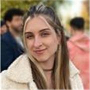 Profesora de inglés y estudiante avanzada en comunicación social ofrece clases de inglés desde A1 a C1 en Madrid centro 