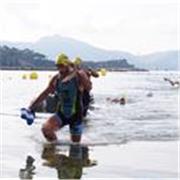 Deportista y energético, enseño natación desde la base hasta la mejora del rendimiento de cualquier edad