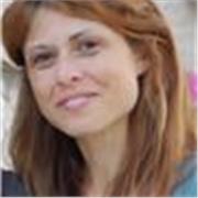 Madrelingua italiana laureata in Lingue (inglese, francese e spagnolo), offre lezioni di italiano a chi vuole avvicinarsi a questa lingua meravigliosa