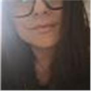 Laireata in letter,con esperienza decennale nella scuola, offre ripetizioni di italiano e storia per ragazzi e adulti