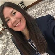 Professeur d'espagnol avec des études dans le domaine maritime, travaillant actuellement au département technique, domaine des ach