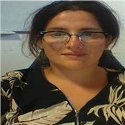 Laureata ed esperta nelle ripetizioni ai ragazzi della scuola media offre ripetizioni in tutte le materie.
Solare e disponibile