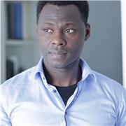 Formateur particulier donne des cours d’initiation au webmaster