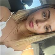 Estudiante de Enfermería y cursado Bachillerato con una media de 9,6