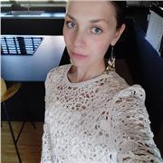 Studentessa universitaria, aiuto compiti e studio