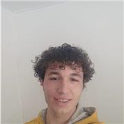 Soy profesor/ entrenador de fútbol joven apasionado por el deporte y la enseñanza, tengo +4 años de experiencia en el sector.