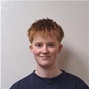 Native English speaker from the UK who achieved a 9 in english language GCSE