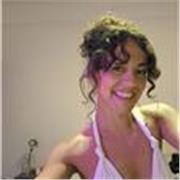 Italiana, bilingue portugués, titulada en Interpretación y Traducción imparte clases de inglés portugués e italiano