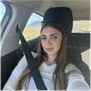 Mi chiamo Serenella e mi offro come insegnante per aiutare gli stranieri a vivere al meglio la nostra lingua.