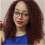 Nivel de inglés C1 fluido, actualmente estudio Comunicación en la universidad 