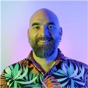 Profesor de diseño gráfico, diseño web UI/UX, programación web y marketing digital