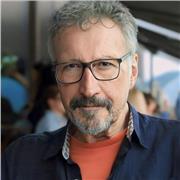 Professor, Illustrator, Writer and Creative Arts Professional for the teaching of Drawing. Illustration and Visual Communication