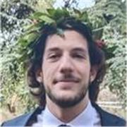 Insegnate Laureato impartisce lezioni di Matematica a più livelli