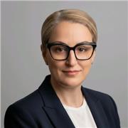 Docente de marketing digital en todas las materias asociadas a ella salvo marketplaces (incluyo SEO/SEM, redes sociales, publi...)