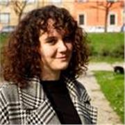 Laureata in lingue per il turismo e appassionata, insegno spagnolo castellano online a tutte le età. 