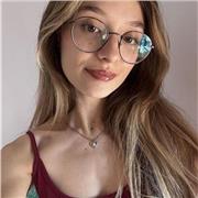 Studentessa universitaria offre aiuto compiti e supporto nello studio !