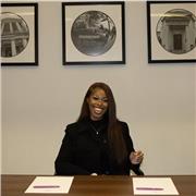 Passionate, patient, adaptable tutor; expert in English, EFL.