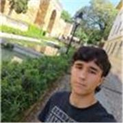 Estudiante de física aficionado a dar clase y amante de las matemáticas 