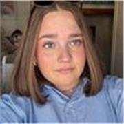 Alumna con matrícula de honor en mis últimos estudios y media de 8/9 en la ESO.