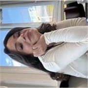 Professoressa di Lettere offre ripetizioni private e aiuto compiti.