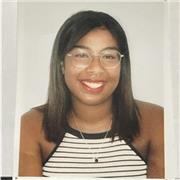 Estudiante da clases baratas de todo tipo a niños de 1 de primaria a 2 bachillerato