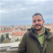 Profesor de geografía e historia para todos los niveles. Tambien puedo dar Arte, filosofía, ética, economía y todas las relacionad