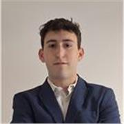 Estudiante de tercero de Ingeniería de Telecomunicaciones da clases de matemáticas y física nivel Eso y Bachillerato en Madrid.