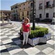 Experiência de mais de 20 anos. Aulas em espanhol, dinâmicas e interativas.Vivencia de 3 anos no Chile e 18 na Espanha