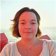 Jeune étudiante en Master Meef pour être professeur de français propose des cours en ligne, sur Rennes avec parfois des déplacemen