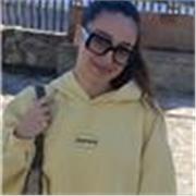 Soy una persona responsable y cercana, a la que le gustan mucho los niños. Puedo ayudar con deberes y apoyo escolar principalmente