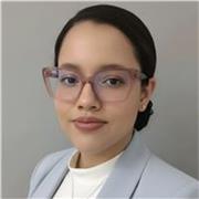 Profesora de dibujo creativo ofrece clases particulares para niños en Ourense, fomentando la imaginación y la expresión artística.