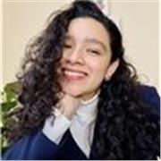 Maestra de inglés como segunda lengua modalidad en línea