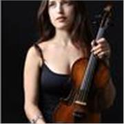Ofrezco clases de canto moderno y jazz y/o clases de violín clásico