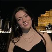 Studentessa di lingue con diploma canadese offre lezioni di inglese e aiuto compiti