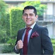 Maestro especializado en área de enfermería